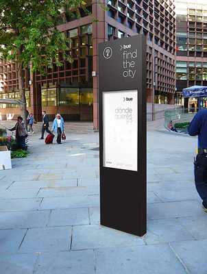 Chine 55 pouces coutume interactive extérieure de kiosque de Wayfinding de 65 pouces admise pour la rue/bloc fournisseur
